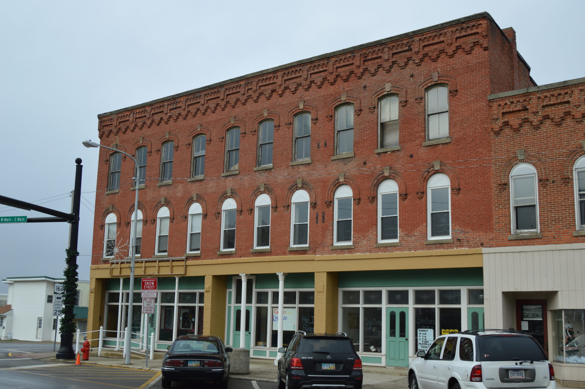 Gregory House – New London Gregory House - New London